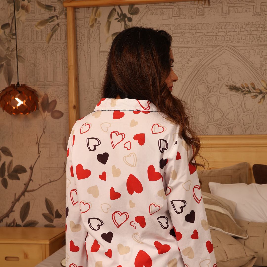 Soft Hearts Print Nightsuit